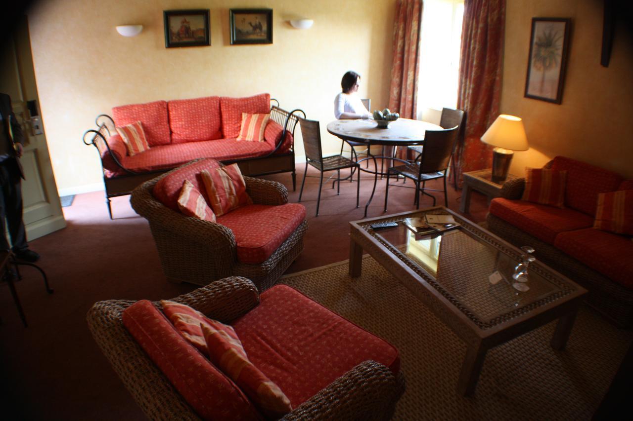 Best Western La Metairie Gosnay Екстериор снимка
